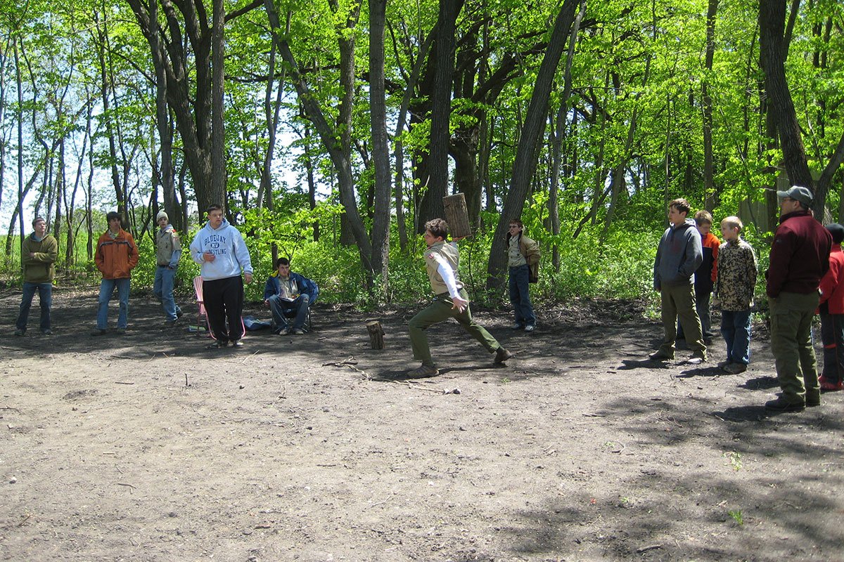 Cedar Point Log Throwing Game